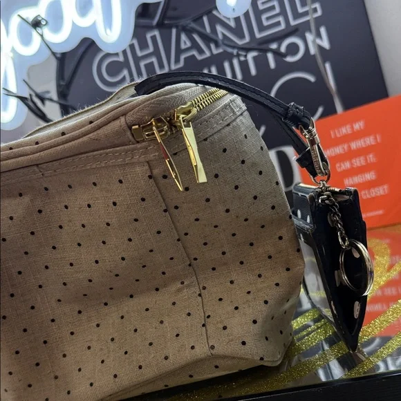 Kate Spade Black and Cream Dot Cosmetic Bag Duo - Picture 11 of 16